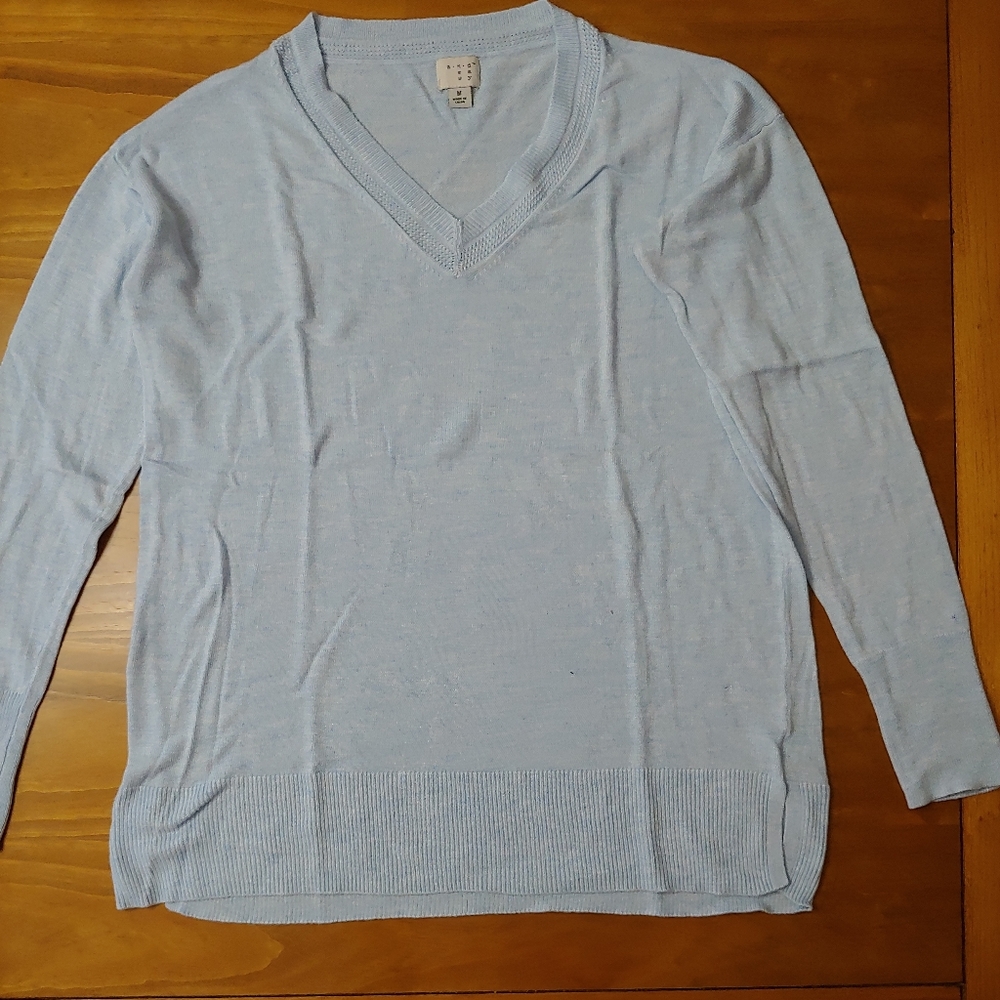 Women's sweater